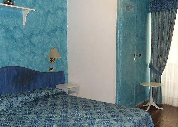 Orchidea 3* Турин