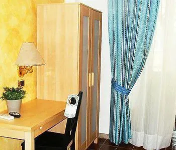 Orchidea 3* Турин